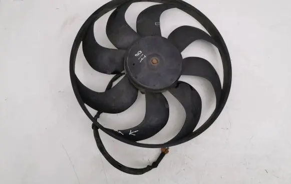 Peugeot 3008 II Electric radiator cooling fan