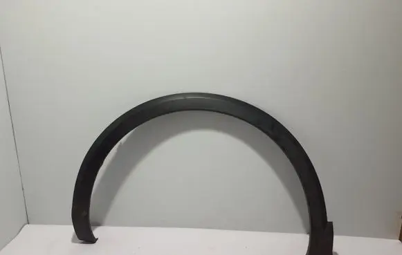 Front arch trim