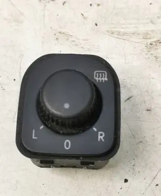 Volkswagen Golf Plus Wing mirror switch 1K0959565K