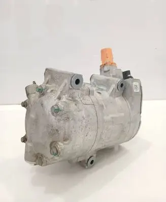Opel Mokka B Air conditioning (A/C) compressor (pump) 9847929580 2271040224 T501476C