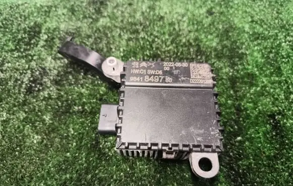 Opel Mokka B Distronic sensor radar 9841849780