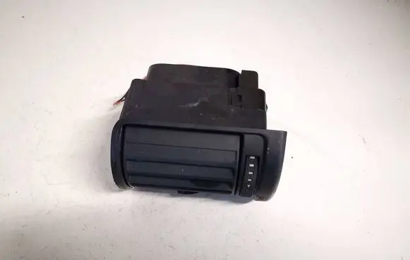 Dash center air vent grill