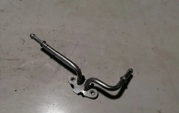 Coolant pipe/hose