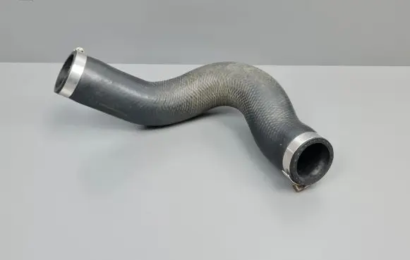 Honda CR-V Intercooler hose/pipe