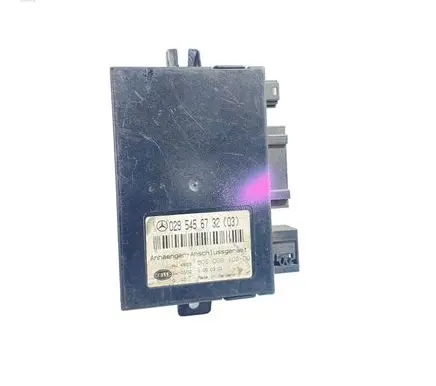 Mercedes-Benz C W203 Tow bar trailer control unit/module 0295456732 5DS00810200