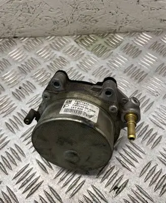 Opel Insignia A Vacuum pump 55571411 703346000