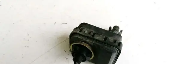 Headlight level adjustment motor