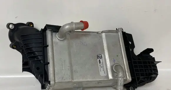 Ford Focus Intercooler radiator JN1Q6C896AC