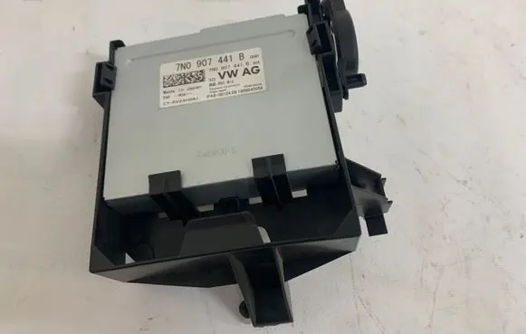 Volkswagen Sharan MPM control module 