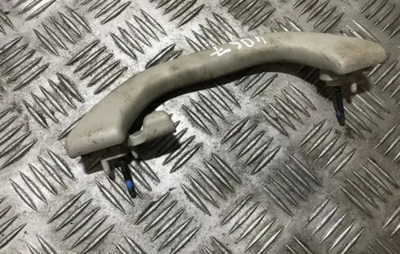 Audi A4 S4 B5 8D Rear interior roof grab handle 8d0857608c