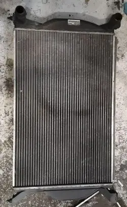 Audi A4 S4 B6 8E 8H Coolant radiator 8e0121251