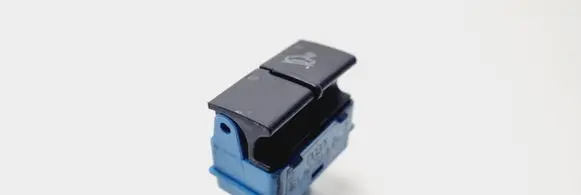 Audi A4 S4 B7 8E 8H Alarm switch 8E1962109A