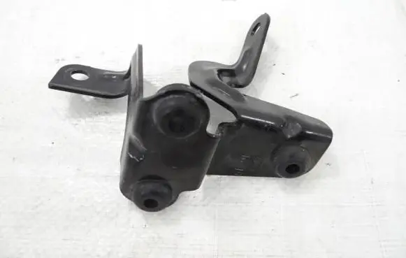 Ford Fiesta ABS pump bracket 8V51-2C304