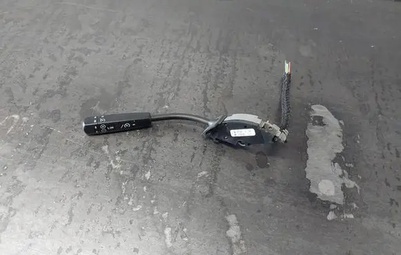 Mercedes-Benz C W203 Cruise control stalk 2035451124