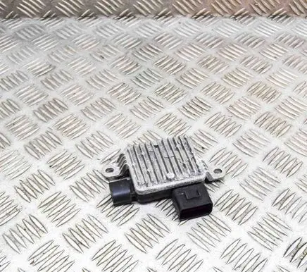 Coolant fan relay