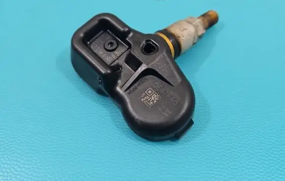 Toyota Yaris Tire pressure sensor PMV-C210 IMPRK1425331