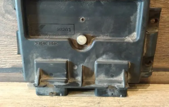 Peugeot 206 Engine control unit/module 9644710280 9641390180