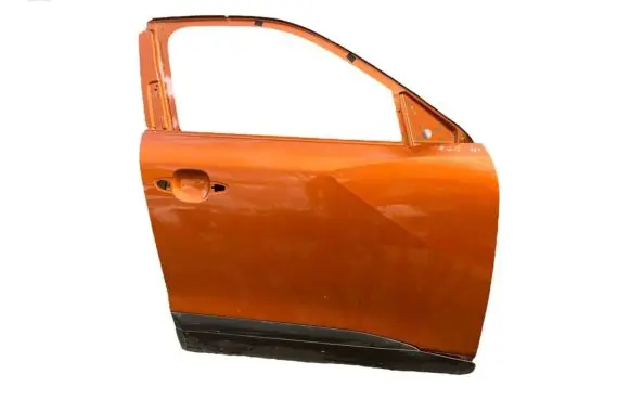 Peugeot 2008 II Front door