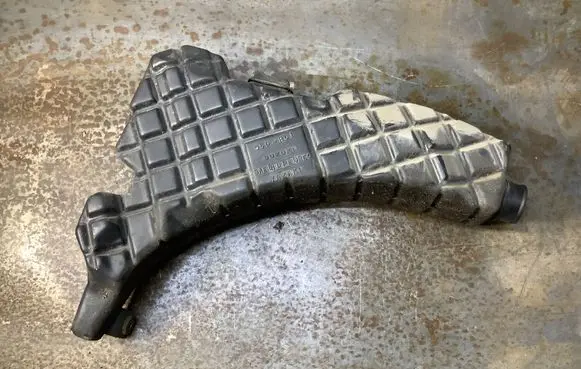 Suzuki Grand Vitara I Intake resonator YAZAK1 65DR01
