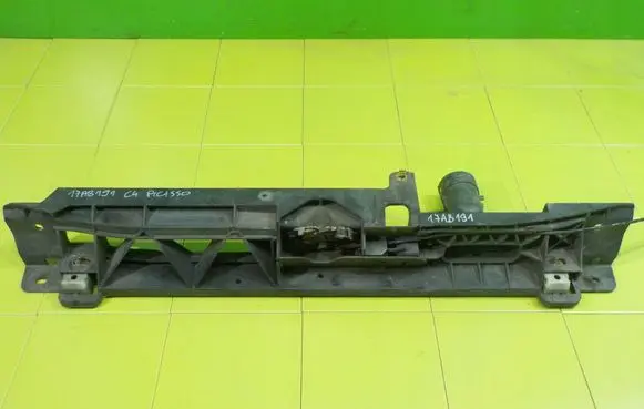 Citroen C4 II Picasso Radiator support slam panel 17AB191