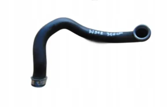Mercedes-Benz E W212 Engine coolant pipe/hose A2045012982
