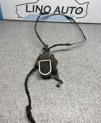 BMW 5 F10 F11 Headlight/headlamp level sensor 37146784072