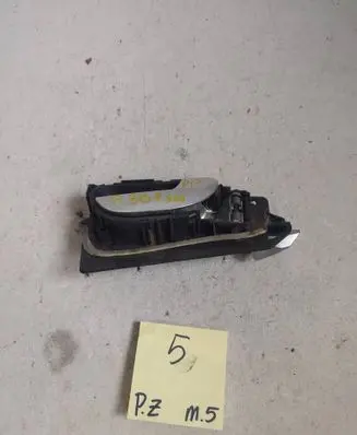 Peugeot 307 Front door interior handle 821931