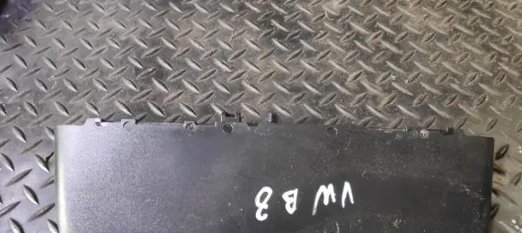 Volkswagen PASSAT B8 Third/center stoplight 3G5945087