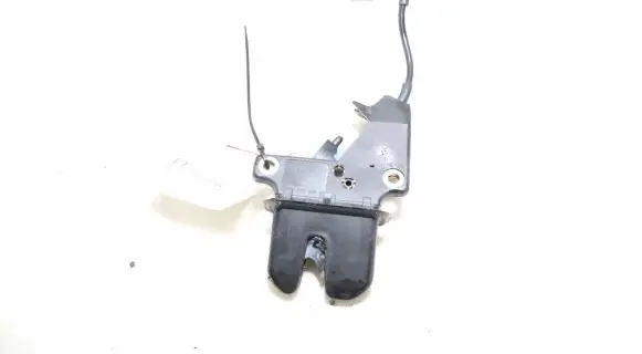Audi A4 S4 B6 8E 8H Tailgate/trunk/boot lock/catch/latch