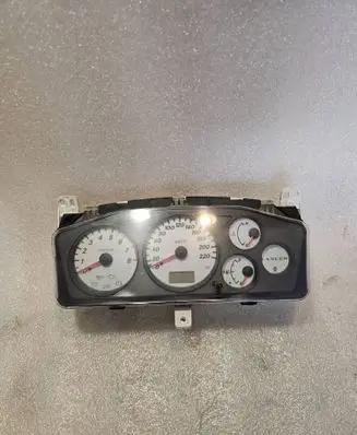 Mitsubishi Lancer Speedometer (instrument cluster) 8100A769 527520H