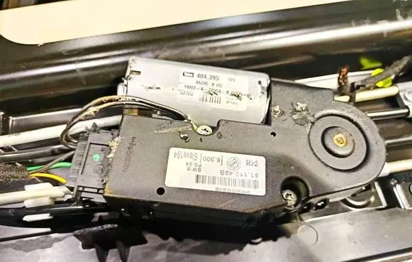 Fiat Croma Sunroof motor/actuator 86286B