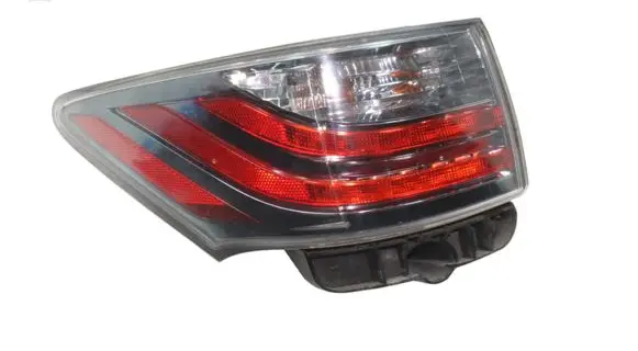 Lexus CT 200H Rear/tail lights