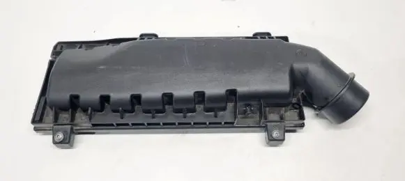 Peugeot 5008 II Air filter box cover 9812735680