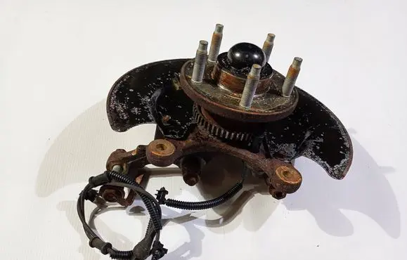 Ford Mustang V Front wheel hub spindle knuckle 5R333108