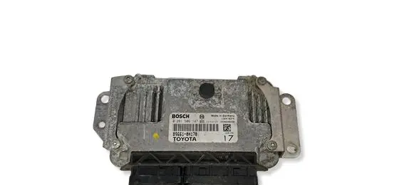 Toyota Aygo AB40 Engine control unit/module 1039S40258 0261S06147 896610H170