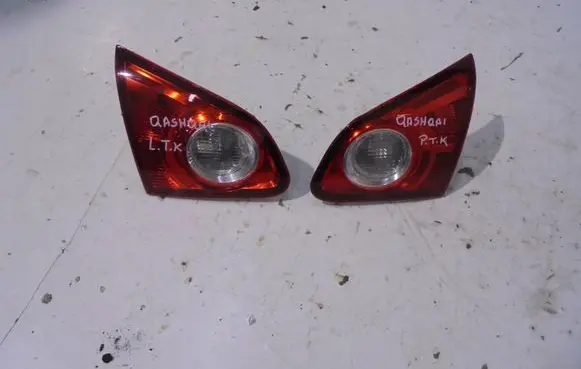 Nissan Qashqai Rear/tail lights