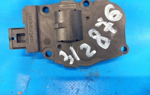 Mini One - Cooper F56 F55 Air flap motor/actuator 412650750