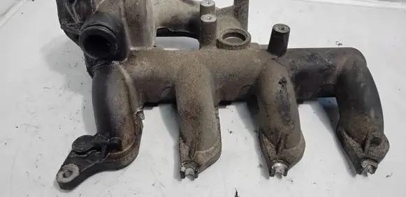 Mitsubishi Carisma Intake manifold 8200145096