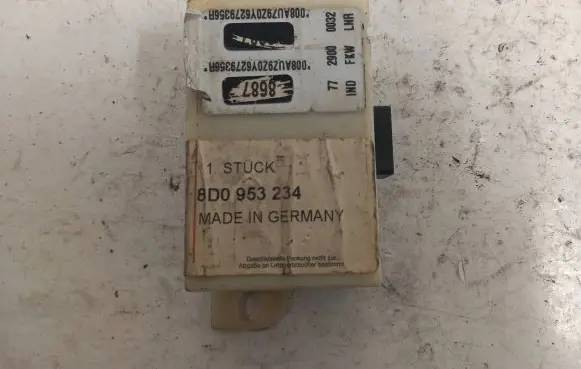 Audi A4 S4 B5 8D Immobilizer control unit/module 8D0953234