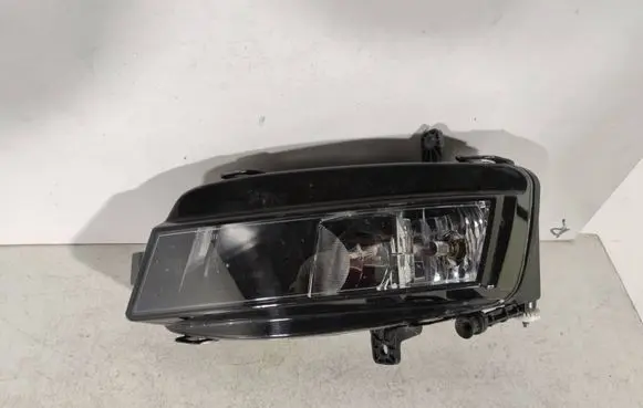 Volkswagen Golf VII Front fog light 5G0941661D 1ND01122305