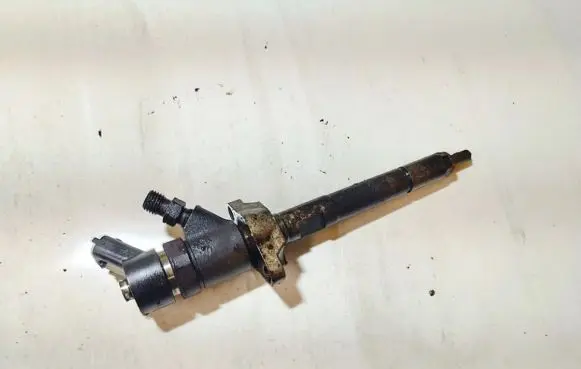 Ford Focus C-MAX Fuel injector 0445110188