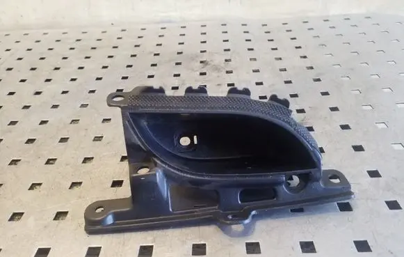 Hyundai i40 Front door storage pocket/box 827303Z000