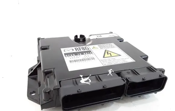 Mazda 6 Engine control unit/module RF8G18881F