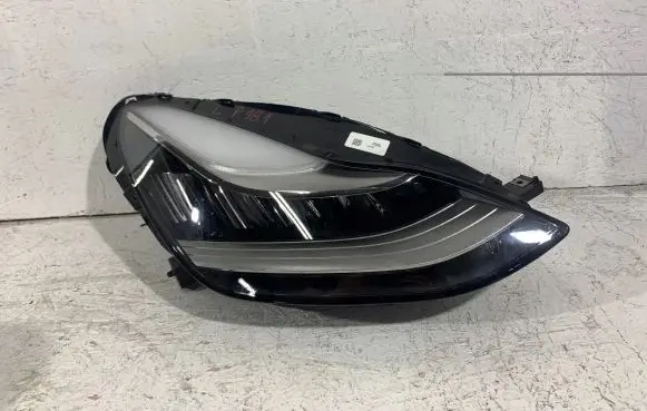 Tesla Model 3 Headlight/headlamp