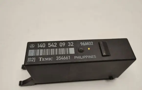 Mercedes-Benz S W140 Light module LCM 1405420932