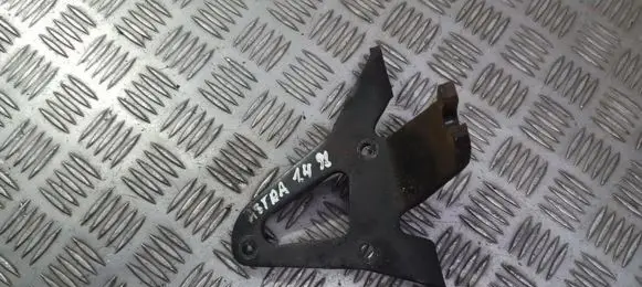 Opel Astra G Engine mounting bracket