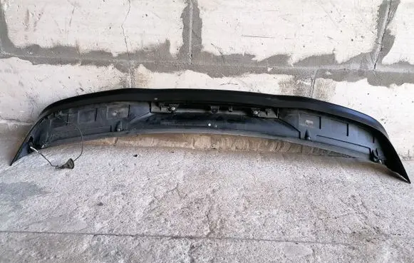 Porsche Cayenne (92A) Tailgate/trunk spoiler 7P5827934B 4L0945097