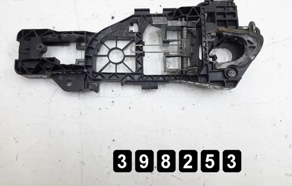 Volkswagen PASSAT B7 Loading door interior handle 