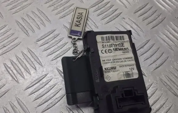 Renault Megane II Yaw turn rate sensor 8200125077