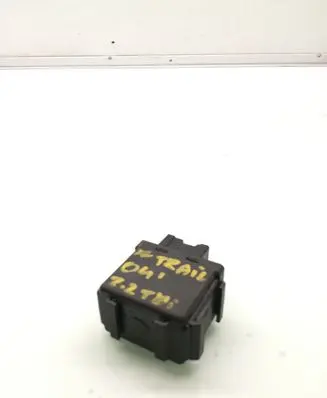 Nissan X-Trail T30 Door central lock control unit/module 5WK48647B 285912F000